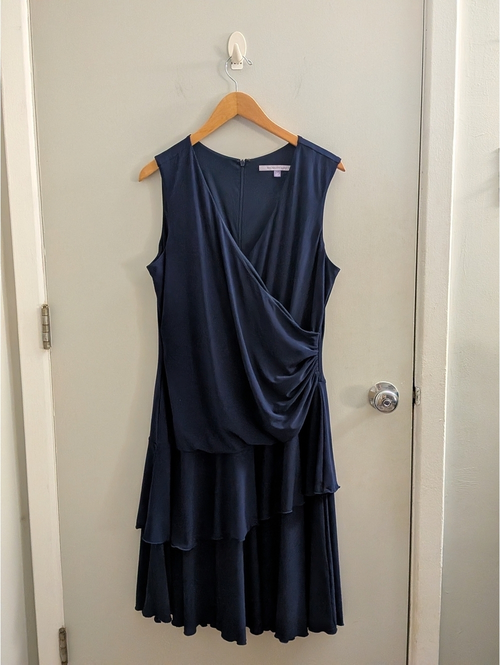 Luxe by Carmen Marc Valvo Navy Tiered Ruffle Cocktail Dress 16W Plus